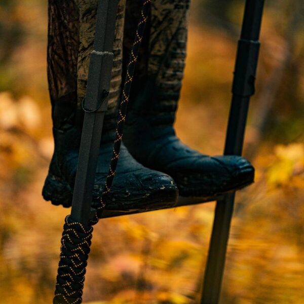 RIVERS EDGE Jumbo Jack Ladder Stand RE658 – Adjustable Shooting Rail, Large Platform, Mesh Seat